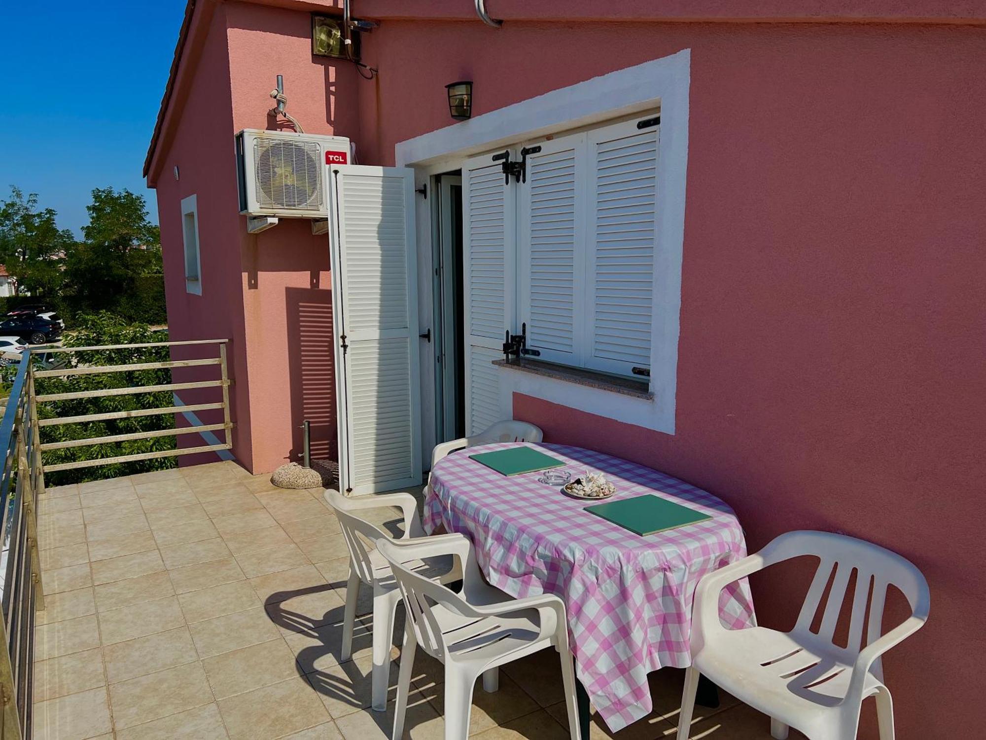 Apartments Aleksandra Rab Town Exterior photo