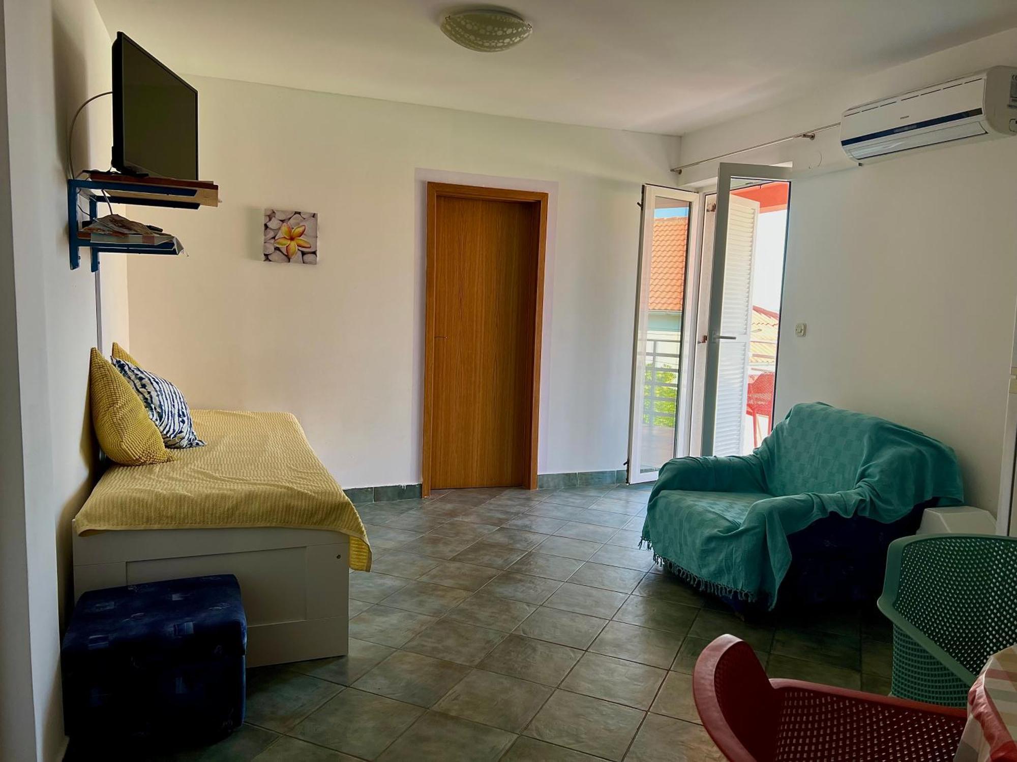 Apartments Aleksandra Rab Town Exterior photo
