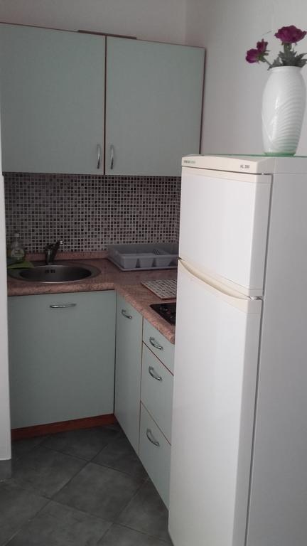 Apartments Aleksandra Rab Town Exterior photo